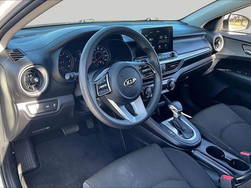 Used 2019 Kia Forte Sedan image 13