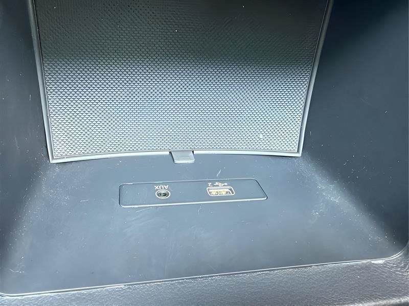 Used 2018 Audi SQ5 Premium Plus AWD/4WD image 46