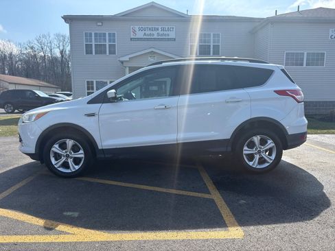 Used 2013 Ford Escape SE image 1