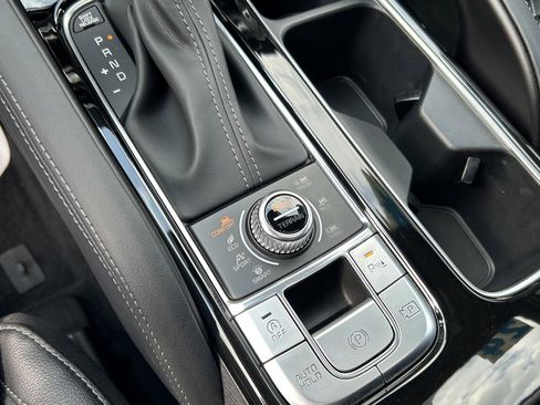 Used 2024 Kia Telluride SX Prestige X-Pro AWD/4WD image 19