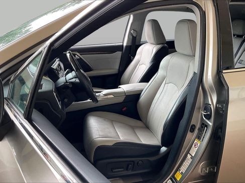 Used 2019 Lexus RX 350 FWD w/ Navigation Package image 7
