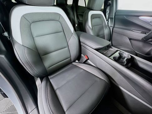 New 2026 Chevrolet Blazer EV LT image 28