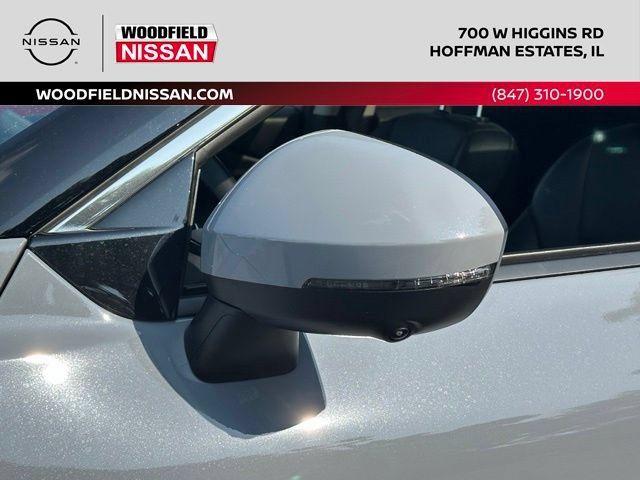 Certified 2025 Nissan Rogue SL w/ SL Premium Package AWD/4WD image 8