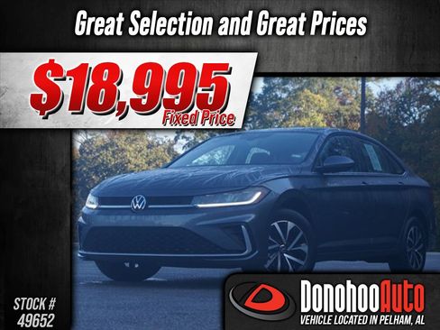 Used 2025 Volkswagen Jetta S image 1