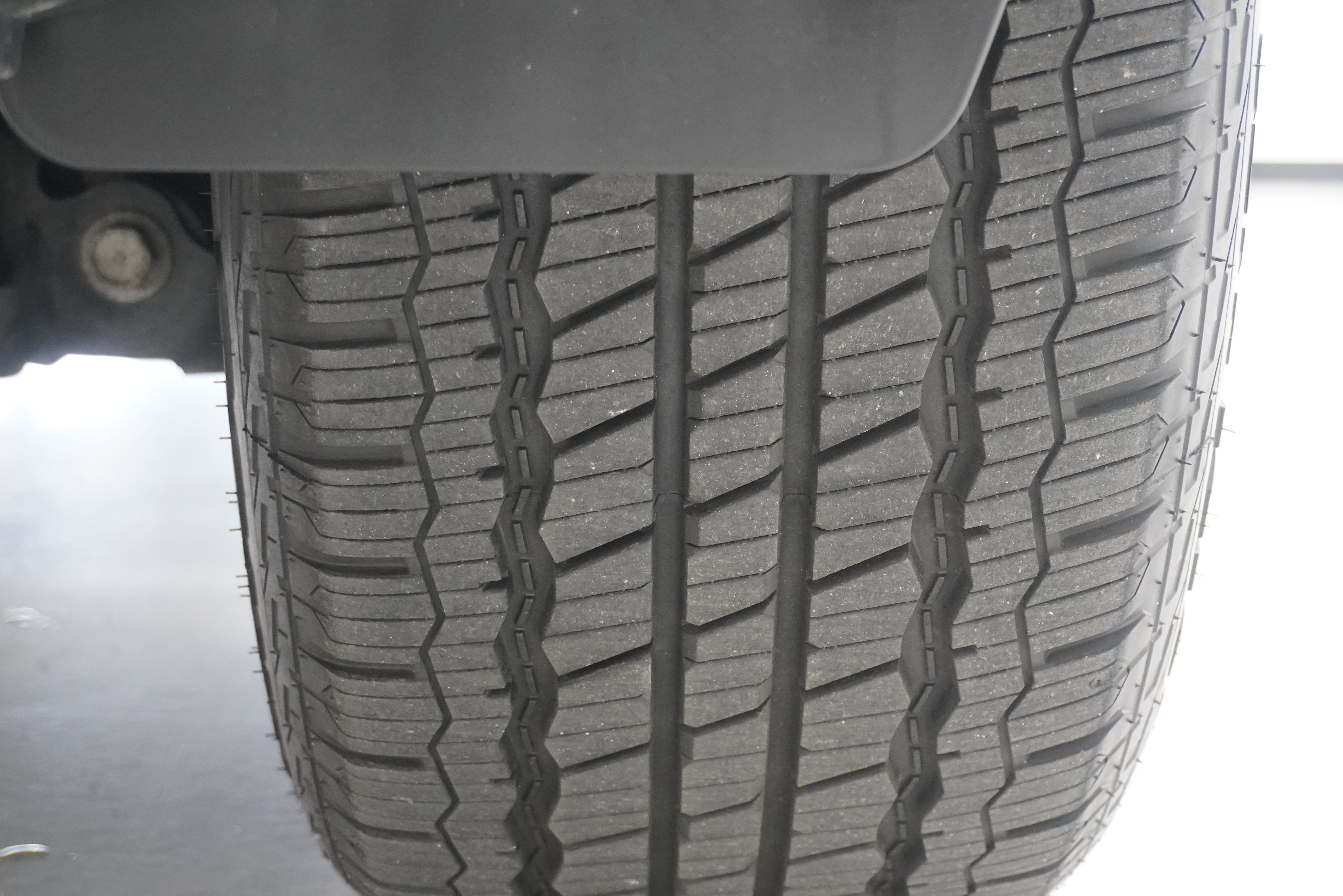 Used 2018 Toyota Tundra Platinum AWD/4WD image 31