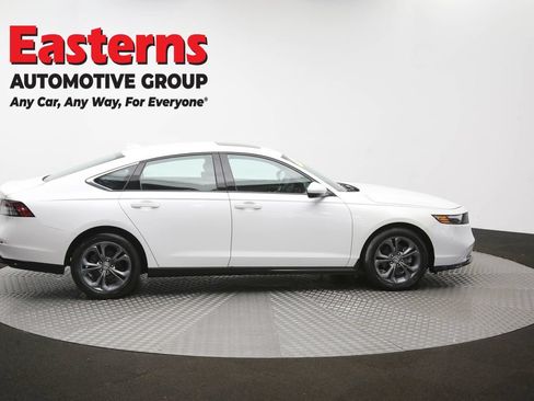 Used 2024 Honda Accord EX image 43