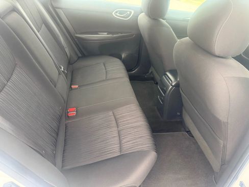 Used 2017 Nissan Sentra SV w/ Style Package image 21