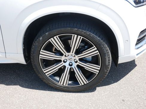 Used 2025 Volvo XC90 B6 Plus w/ Protection Package Premier AWD/4WD image 9