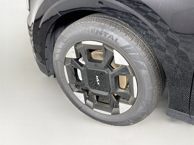 Certified 2026 Kia Carnival EX FWD image 31
