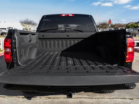 Used 2018 Chevrolet Silverado 1500 Custom w/ Custom Value Package image 48
