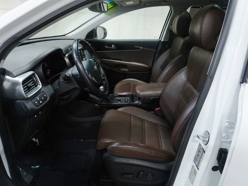 Used 2019 Kia Sorento SX w/ SX Touring Package AWD/4WD image 13