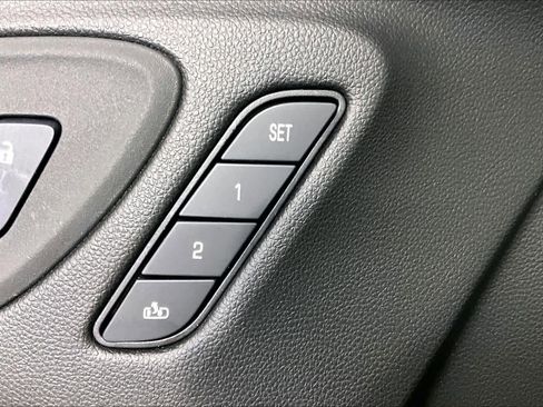 Certified 2023 Buick Encore GX Essence w/ Experience Buick Package image 36