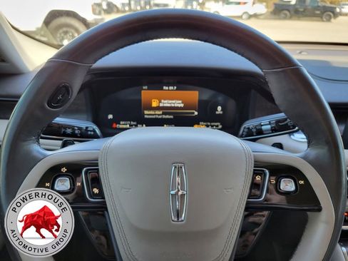 Used 2023 Lincoln Aviator Reserve w/ Equipment Group 201A image 32