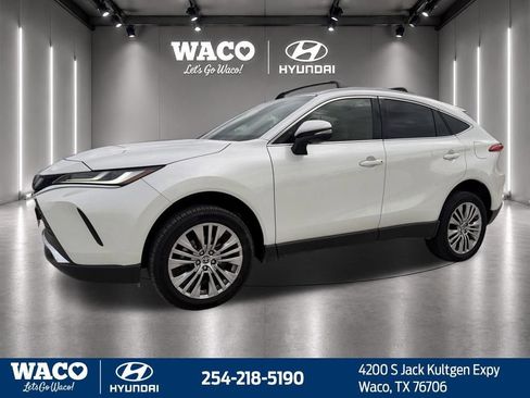Used 2022 Toyota Venza XLE AWD/4WD image 6