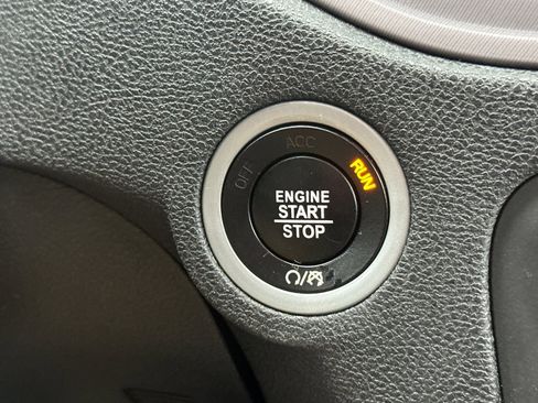 Used 2023 Dodge Charger SXT image 20