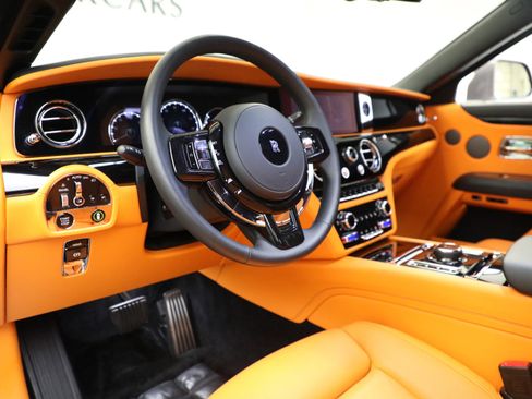 Certified 2023 Rolls-Royce Ghost w/ Ghost Package image 24