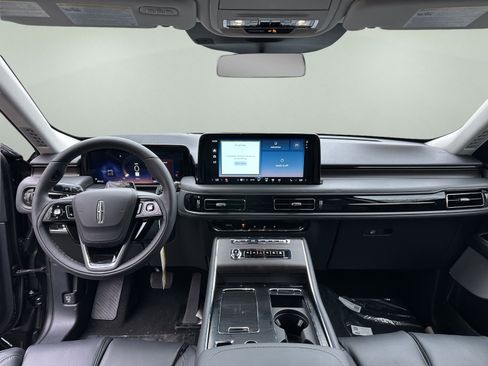New 2026 Lincoln Aviator Reserve AWD/4WD image 12