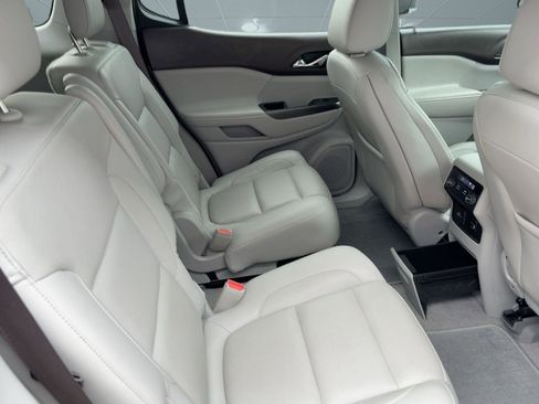 Used 2017 GMC Acadia SLT image 28