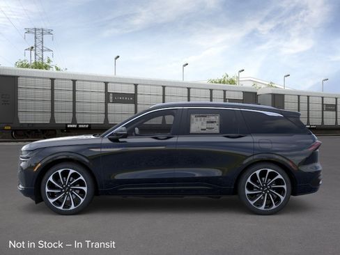 New 2026 Lincoln Nautilus Black Label AWD/4WD image 3