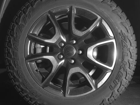 Used 2025 Jeep Compass Trailhawk AWD/4WD image 12