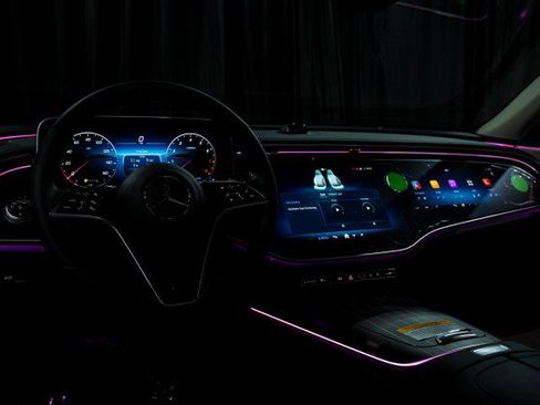 New 2025 Mercedes-Benz E 350 Sedan image 21