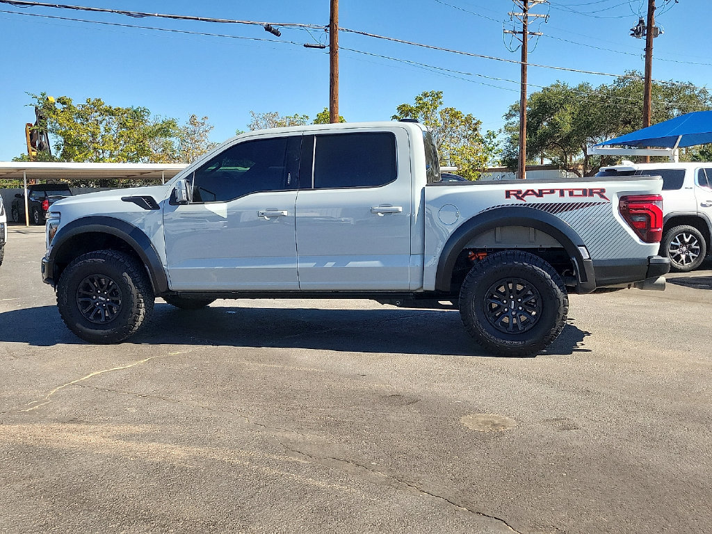 Used 2026 Ford F150 Raptor AWD/4WD image 2