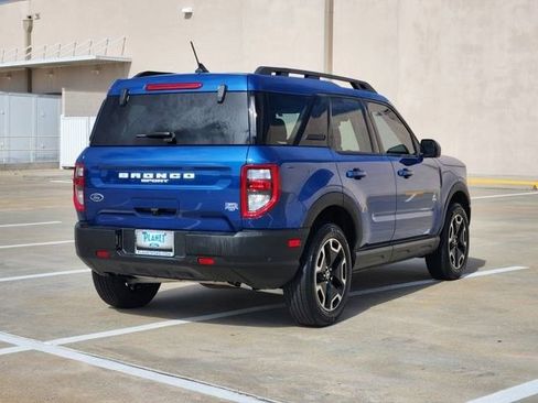 Used 2023 Ford Bronco Sport Outer Banks w/ Tech Package AWD/4WD image 5