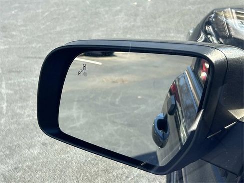 Used 2020 Ford Ranger Lariat w/ Equipment Group 501A Mid image 15