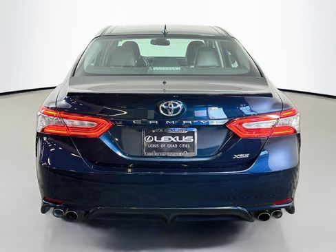 Used 2019 Toyota Camry XSE FWD image 6