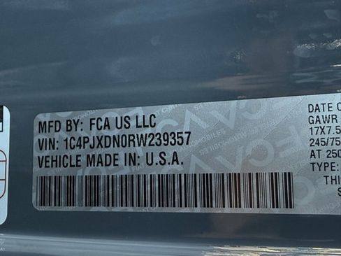 Used 2024 Jeep Wrangler Sport S image 23