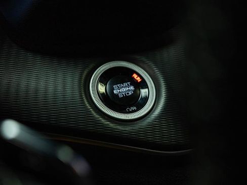 Used 2024 Jeep Grand Cherokee L Laredo image 21