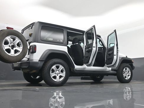 Used 2020 Jeep Wrangler Unlimited Sport S image 57
