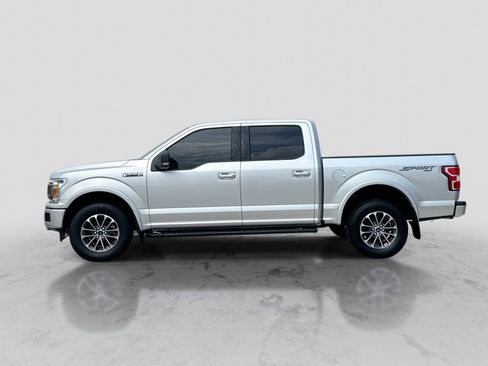 Used 2018 Ford F150 XLT w/ Equipment Group 302A Luxury AWD/4WD image 3