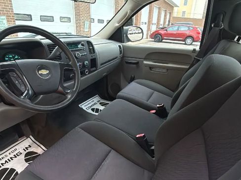 Used 2013 Chevrolet Silverado 1500 W/T image 14