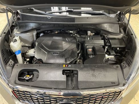 Used 2019 Kia Sorento SX w/ SX Touring Package AWD/4WD image 3