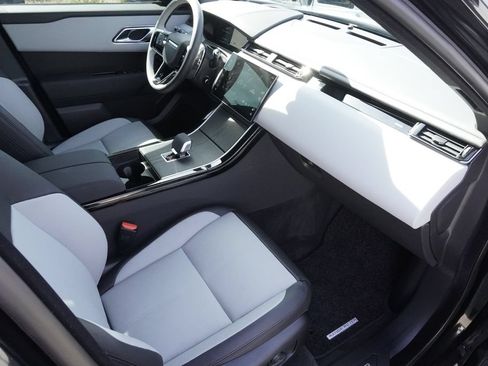 Used 2026 Land Rover Range Rover Velar Dynamic SE AWD/4WD image 22