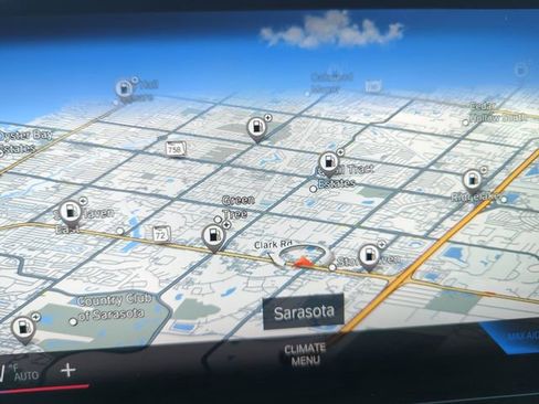 Certified 2024 BMW 330i Sedan image 21