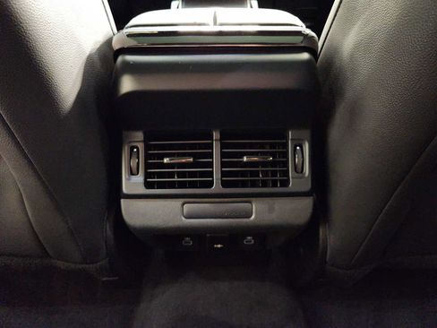 Used 2026 Land Rover Range Rover Evoque S AWD/4WD image 29