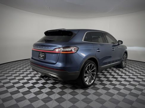 Used 2019 Lincoln Nautilus Reserve image 9