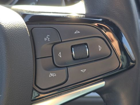 Used 2023 Buick Enclave Essence w/ Experience Buick Package image 15