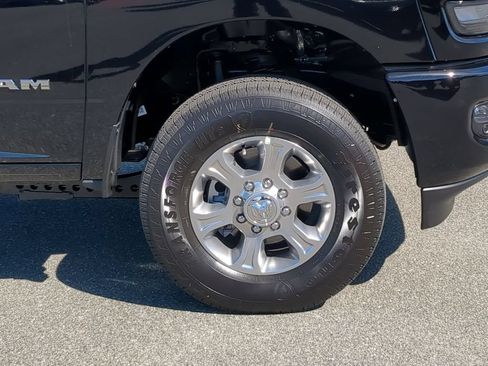 New 2026 RAM 2500 Big Horn AWD/4WD image 11
