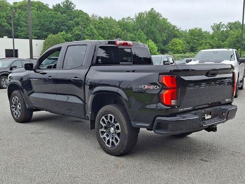 Certified 2023 Chevrolet Colorado LT w/ LT Convenience Package III AWD/4WD image 4