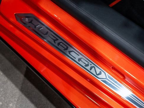 Used 2021 Lamborghini Huracan EVO AWD/4WD image 25