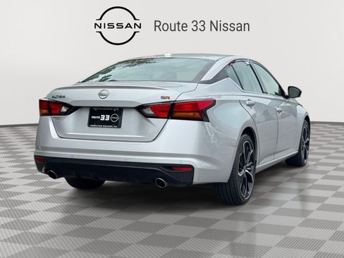Used 2024 Nissan Altima 2.5 SR FWD image 4