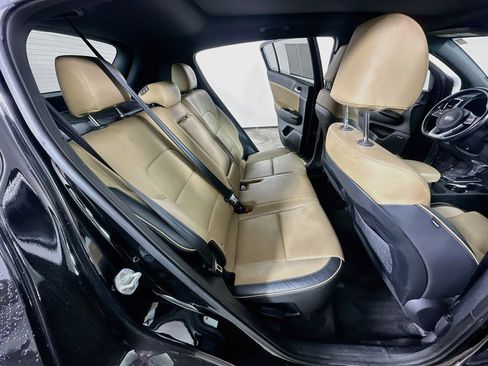 Used 2020 Kia Sportage SX FWD image 10