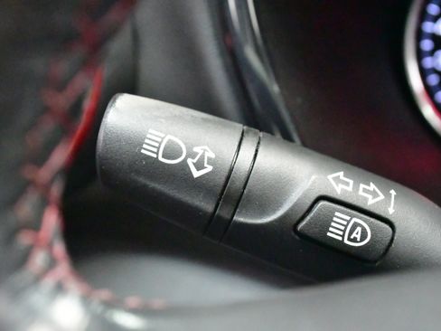 Used 2021 Chevrolet Blazer RS w/ LPO, Floor Liner Package image 36