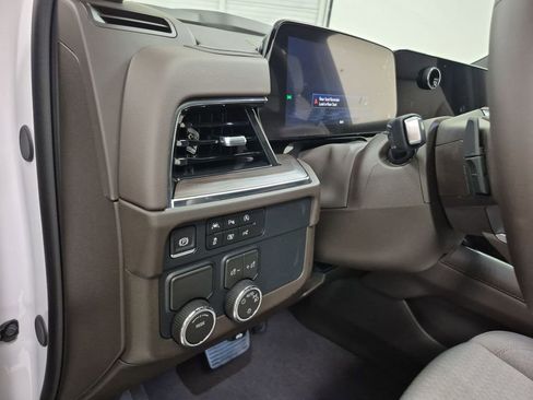 New 2026 Chevrolet Tahoe LS image 18