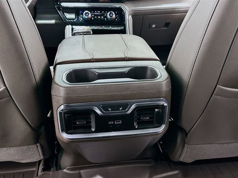 Used 2025 GMC Sierra 1500 Denali image 26