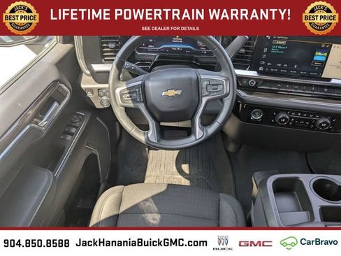 Used 2023 Chevrolet Silverado 1500 LT AWD/4WD image 17