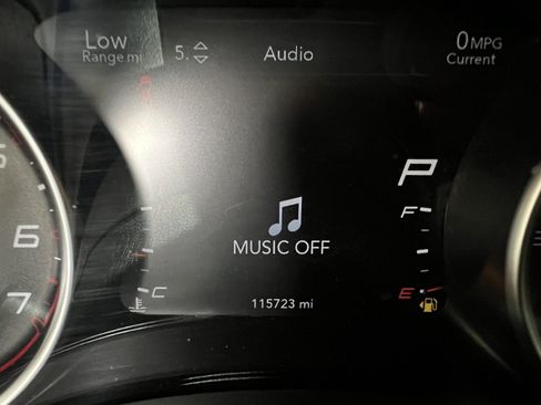 Used 2018 Dodge Charger SXT Plus RWD image 12